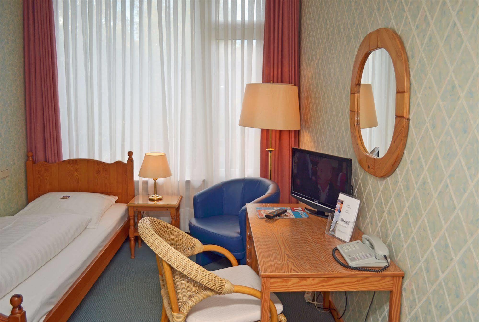 Motel ฮัมบูร์ก ภายนอก รูปภาพ